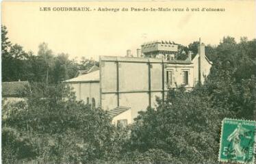1 vue  - Les Coudreaux - Auberge du Pas-de-la-Mule (vue à vol d\'oiseau) (ouvre la visionneuse)