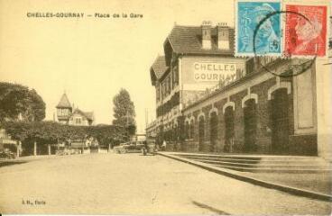 1 vue  - Chelles-Gournay - Place de la gare (ouvre la visionneuse)