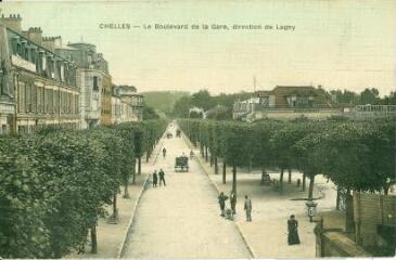 1 vue  - Chelles - Le Boulevard de la Gare, direction de Lagny (ouvre la visionneuse)